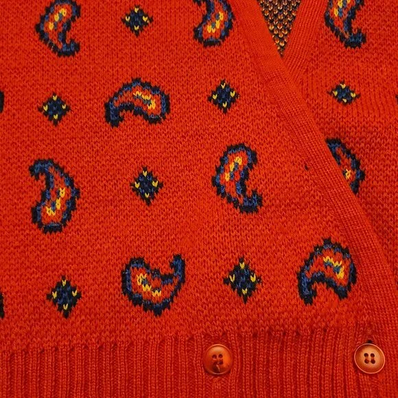 VINTAGE WOMENS PENDLETON CARDIGAN SWEATER VEST WITH PAISLEY PATTERN - Picture 3 of 9